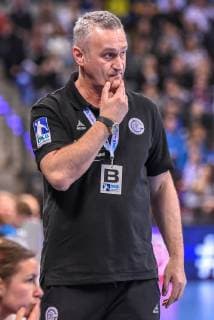 Coach Denis Bahtijarevic VfL Gummersbach Germany Stuttgart 26 12 2018 Sport Handball Bundesliga TVB 1898 Stuttgart vs. VfL Gummersbach Porsche Arena