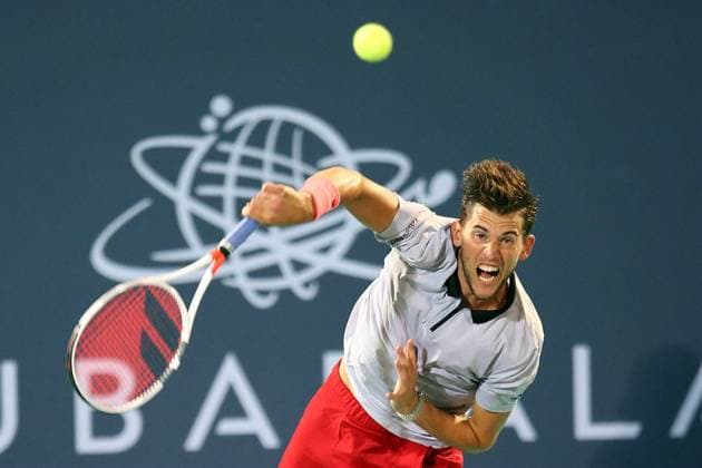 Sport Bilder des Tages (181228) -- ABU DHABI, Dec. 28, 2018 (Xinhua) -- Dominic Thiem of Austria competes during his match against Karen Khachanov of Russia at the 2018 Mubadala World Tennis Championship in Abu Dhabi, the United Arab Emirates (UAE), on Dec. 27, 2018. Dominic Thiem lost 0-2. (Xinhua Mahmoud Khaled) (SP)UAE-ABU DHABI-TENNIS-MUBADALA WORLD TENNIS CHAMPIONSHIP 