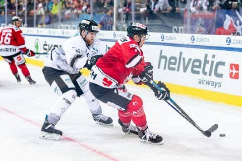 28 12 2018 Ice hockey season 2018 2019 Spengler Cup game 2 Team Canada Thomas Sabo Ice Tigers Icetigers Nuremberg ThHa Martin Ness 81 Thomas Sabo Ice Tigers