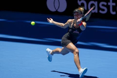 30th December 2018, RAC Arena, Perth, Australia; Hopman Cup Tennis, sponsored by Mastercard; Angelique Kerber of Team Germany plays a forehand shot against Garbine Muguruza of Team Spain  ActionPlus12091653 DavidxWoodley