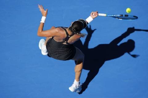 30th December 2018, RAC Arena, Perth, Australia; Hopman Cup Tennis, sponsored by Mastercard; Garbine Muguruza of Team Spain plays a forehand shot against Angelique Kerber of Team Germany  ActionPlus12091667 DavidxWoodley