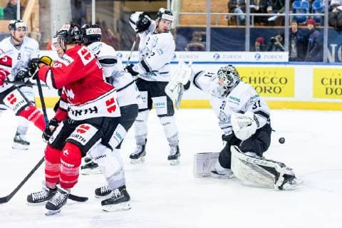 30 12 2018 Ice Hockey Season 2018 2019 Spengler Cup Semifinals Team Canada Thomas Sabo Ice Tigers Icetigers Nuremberg ThHa Niklas Treutle 31 Thomas Sabo Ice Tigers