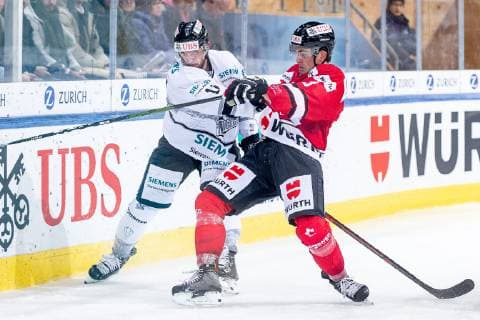 30 12 2018 Ice hockey season 2018 2019 Spengler Cup Semifinal Team Canada Thomas Sabo Ice Tigers Icetigers Nuremberg ThHa Dante Fabbro 8 Team Canada Chris Brown 11 Thomas Sabo Ice Tigers