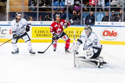 30 12 2018 Ice Hockey Season 2018 2019 Spengler Cup Semifinals Team Canada Thomas Sabo Ice Tigers Icetigers Nuremberg ThHa Niklas Treutle 31 Thomas Sabo Ice Tigers