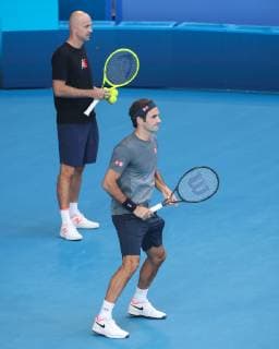 Coach Ivan Ljubicic and Roger Federer Training Copyright: xJuergenxHasenkopfx
