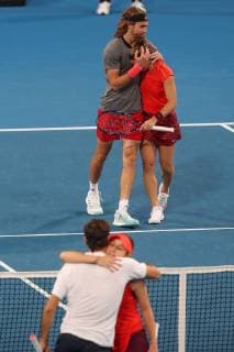 Roger Federer and Belinda Bencic congratulate Maria Sakkari and Stefanos Tsitsipas on their victory Jubel Freude Emotion Mixed Doubles Copyright: xJuergenxHasenkopfx