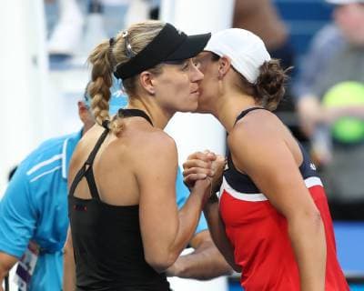 Ashleigh Barty congratulates winner Angelique Kerber Copyright: xJuergenxHasenkopfx