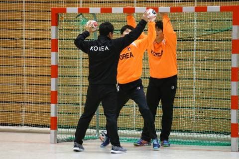 Handball Men Season 2018 19 World Championship 2019 in Germany and Denmark Public Training Korea Goalkeeper Training 04 01 19 Copyright: xMichaelxHundtx xMatthiasxKochx