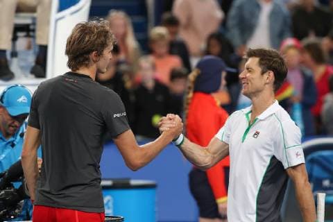 Matthew Ebden congratulates the winner Alexander Zverev Copyright: xJuergenxHasenkopfx