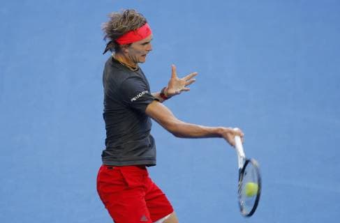5th January 2019, RAC Arena, Perth, Australia; Hopman Cup Tennis, sponsored by Mastercard; Alexander Zverev of Team Germany plays a forehand shot against Roger Federer of Team Switzerland during the Final  ActionPlus12093023 DavidxWoodley
