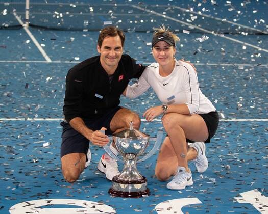 Sport Themen der Woche KW01 Sport Bilder des Tages L-R. Sieger Belinda Bencic und Roger Federer, Mixed Doubles Siegerehrung, Praesentation Tennis - Hopman Cup 2019 - ITF - RAC Arena - Perth - Western Australia - Australia - 5 January 2019. Â *** L R Winners Belinda Bencic and Roger Federer Mixed Doubles Presentation Tennis Hopman Cup 2019 ITF RAC Arena Perth Western Australia Australia 5 January 2019 Â Copyright: xJuergenxHasenkopfx