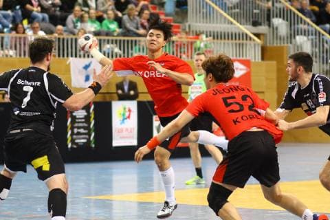 Handball Men Season 2018 19 World Championship 2019 in Germany and Denmark Test match 1 VfL Potsdam Korea Christian Schwarz Nr 7 1 VfL Potsdam Park Hwang Soon Nr 23 Korea Jeong Jaewan Nr 52 Korea Levi Schwark Nr 98 1 VfL Potsdam 05 01 19 Copyright: xMatthiasxKochx