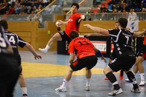 Handball Men Season 2018 19 World Championship 2019 in Germany and Denmark Test match 1 VfL Potsdam Korea Park Hwang Soon Nr 23 Korea Jang Dong Hyun Nr 11 Korea Christian Schwarz Nr 7 1 VfL Potsdam 05 01 19 Copyright: xMatthiasxKochx