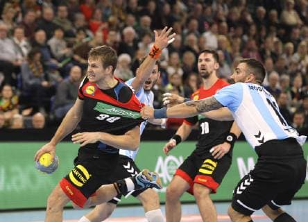 Photo Fabian Böhm Germany throws against Lucas Dario Moscafriello Handball international on So 06 01 2019 in Kiel Germany Argentina 28 13