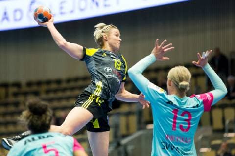 190106 Sävehofs Elin Hallagard during a handball match in the EHF Cup between Sävehof and TusSies Metzingen on January 6, 2019 in Partille, detectedSourceLanguage  Copyright: MICHAELxERICHSEN BB190106ZI012