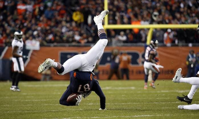 Sport Themen der Woche KW01 Sport Bilder des Tages January 6, 2019 - Chicago, IL, USA - Chicago Bears tight end Adam Shaheen (87) makes a reception in the second quarter against the Philadelphia Eagles during the NFC Wild Card game on Sunday, Jan. 6, 2019 at Soldier Field in Chicago, Ill. The Eagles beat the Bears, 16-15. Philadelphia Eagles vs. Chicago Bears - ZUMAm67_ 20190106_zaf_m67_035 Copyright: xBrianxCassellax
