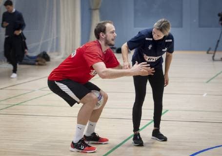 Henrik Toft Hansen and Anja David Greve physiotherapist during the training in Broendby Tuesday, January 8, 2019 Copenhagen Denmark, detectedSourceLanguage  Copyright: Scanpix LiselottexSabroex COP102 spdk20190108-124715-L