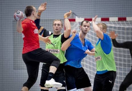 Rene Toft Hansen Simon Hald and Morten Olsen during the training in Broendby Tuesday, January 8, 2019 Copenhagen Denmark, detectedSourceLanguage  Copyright: Scanpix LiselottexSabroex COP102 spdk20190108-125439-L