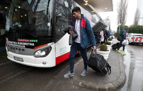 Handball WM, Nationalteam Kroatien Croatian Handball Team 08.01.2019.., Zagreb, Croatia - The arrival of the Croatian Handball Team at the Panorama hotel after preparing for The 2019 IHF World Men™s Handball Championship. The 2019 IHF World Men™s Handball Championship will be held in Denmark and Germany from 10 to 27 January 2019. Luka Stepancic.  IgorxKralj PIXSELL