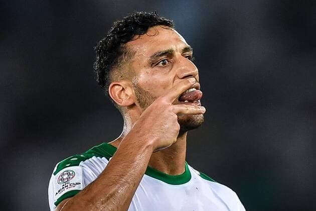 Sport Themen der Woche KW02 Sport Bilder des Tages Ali Adnan of Iraq national football team celebrates after scoring against Vietnam national football team in the AFC Asian Cup group D match in Abu Dhabi, United Arab Emirates, 8 January 2019. Earlier Tuesday (8 January 2019), Iraq scored in the 90th minute to win 3-2 against Vietnam, which led twice in the first half. Defender Ali Adnan, who plays in Italy for Atalanta, sealed the victory with a perfectly placed free kick. The high-quality finish stood out after four goals featuring a variety of ricochets, deflections, and defensive errors. Asian Cup: Iraq defeats Vietnam 3-2 in comeback win  20190109_20346