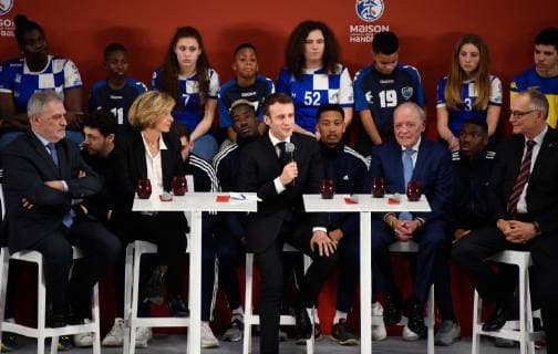 Emmanuel Macron ( president de la Republique ) a l inauguration de la Maison du Handball - Laurent Cathala ( maire de Creteil ) - Joel Delplanque ( president FFHB ) - Valerie Pecresse ( presidente de la region ile de france ) NEWS : Emmanuel Macron a l inauguration de la Maison du Handball - Creteil - 09 01 2019 FedericoPestellini Panoramic 