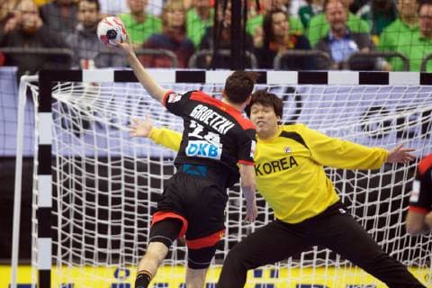 Handball Berlin 10 01 2019 World Championships 2019 Mens World Championships Group A Germany GER Korea KOR Patrick Groetzki Germany No 24 PARK Jaeyong Korea TW No 01