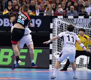 Handball WM Korea Germany on 10 01 2019 in the Mercedes Benz Arena in Berlin Franz SEMPER Germany xMNx