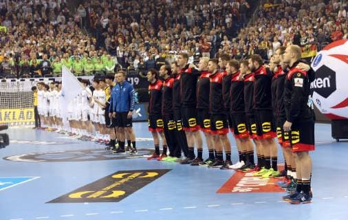 GER Handball WM 2019 Germany vs Korea 10 01 2019 Mercedes Benz Arena Berlin GER Handball WM 2019 Germany vs Korea in picture German Team National Anthem nordphotox xEngler nph00076