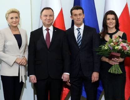 Agnieszka Radwanska is honoured with the Commander s Cros Agata Kornhauser-Duda, Andrzej Duda, Dawid Celt, Agnieszka Radwanska. Agnieszka Radwanska is honoured by the president of Poland Andrzej Duda with the Commander s Cross on January 11, 2019 in Warsaw, Poland.  EN_01356999_0053