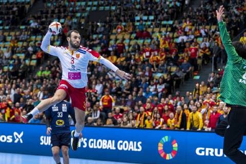Munich Germany 11 January 2019 World Cup 2019 Men Group B Japan vs Macedonia v li Dejan Manaskov Macedonia Yuki Kubo Japan Munich Olympic Hall Bayern Germany