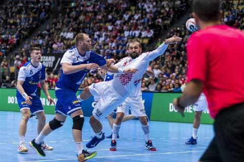 Munich Germany 11 January 2019 World Cup 2019 Men Group B Island vs Croatia v li Elvar Orn Jonsson Island Arnar Arnarsson Island Zeljko Musa Croatia SC Magdeburg Munich Olympic Hall Bayern Germany