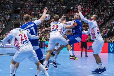 Munich Germany 11 January 2019 World Cup 2019 Men Group B Island vs Croatia v li Manuel Strlek Croatia Arnar Arnarsson Island David Mandic Croatia Aron Palmarsson Island Zeljko Musa Croatia SC Magdeburg Munich Olympic Hall Bayern Germany