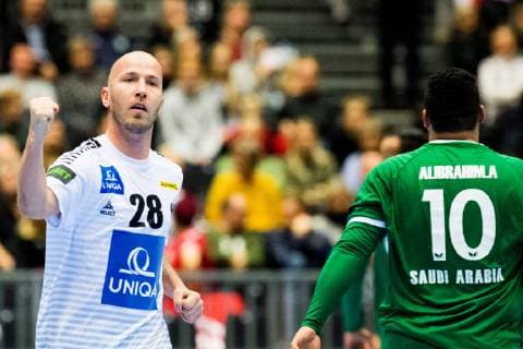 190111 Robert Weber of Austria celebrates during the 2019 IHF World Championship match between Saudi Arabia and Austria on January 11 2019 in Herning Photo Jon Olav Nesvold BILDBYR u0081N kod JE 160393, detectedSourceLanguage  Copyright: JONxOLAVxNESVOLD BB190111JE060