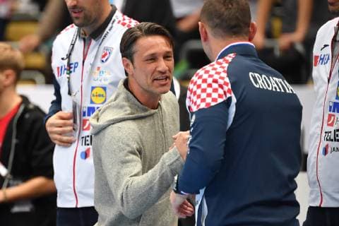 Niko KOVAC Trainer Bayern Muenchen congratulates his Croatian compatriots on winning the preliminary round Group B Island ISL Croatia CRO 27 31 on 11 01 2019 in Muenchen Germany Olympic Hall Handball World Championship 2019 from 10 01 27 01 2019 in Germany and Denmark