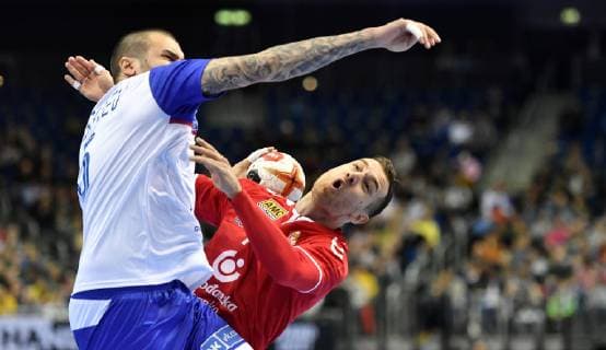Stefan Vujic Serbia in duel with Dmitri nKiselev Russia Serbia Russia Serbia Russia Federation IHF Handball World Championship 2019 Hanball World Championship 2019 Men Men Men Handball men Handball Germany Germany Preliminary Round Group A group A Berlin 11 1 2019