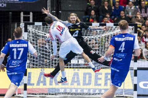 Munich Germany 11 January 2019 World Cup 2019 Men Group B Iceland vs. Croatia Igor Karacic Croatia Torhueter Bjoergvin Gustavsson Iceland Munich Olympic Hall Bayern Germany