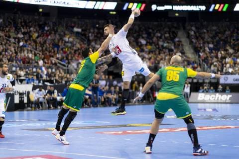 Nedim Remili No 5 France vs Guilherme Valadao No 7 Brazil and Gustavo Rodrigues No 95 Brazil Brazil vs France Preliminary Round Handball IHF Handball World Championship 11 01 19 Berlin Berlin Germany Mercedes Benz Arena Copyright: xAgentur54Gradx xFelixxKoenigx