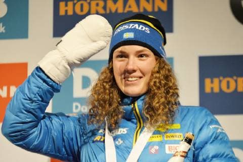 Award ceremony after the Biathlon World Cup Womens Sprint 10 01 2019 and Mens Sprint 11 01 2019 Third Hanna Oeberg Öberg at the award ceremony Oberhof Thüringen Germany