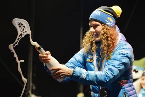 Award ceremony after the Biathlon World Cup womens sprint races 10 01 2019 and the mens sprint races 11 01 2019 Hanna Oeberg Öberg SWE celebrates her third place of the womens sprint at the award ceremony with a champagne shower Oberhof Thüringen Germany