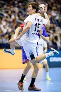 Russia vs. Korea Handball World Championship 2019 12 01 2019 Dongmyung Kim COR 15 during the match between Russia and Korea at the Handball World Championship in Berlin on 12 01 2019 Berlin BER Germany Mercedes Benz Arena