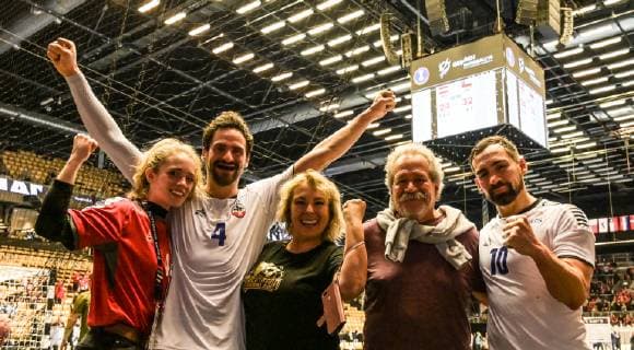 Handball WM Austria Chile on 12 01 2019 in the Jyske Bank Boxen in Herning Erwin Feuchtmann Chile left and Emil Feuchtmann Chile right with his family xMNx