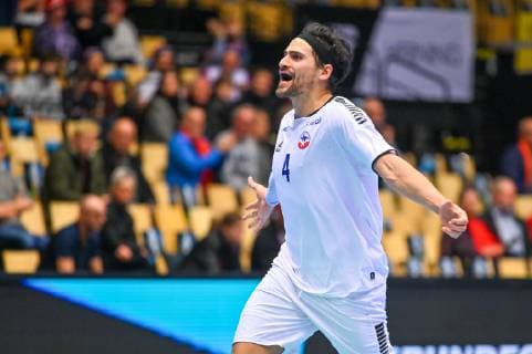 HANDBALL - IHF WC, AUT vs CHI HERNING,DENMARK,12.JAN.19 - HANDBALL - IHF Men s World Championships, international match Länderspiel Austria vs Chile. Image shows the rejoicing of Erwin Feuchtmann (CHI). GEPAxpictures xOliverxLerch