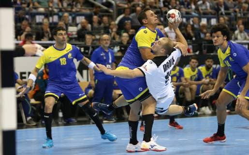 Paul Drux Germany in the throw against Guilherme Valadao Brazil in the match Germany against Brazil the Handball World Championship 2019 the men on 12 01 2019 in the Mercedes Benz Arena in Berlin Handball World Championship 2019 Group A Germany Brazil
