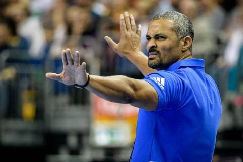 France vs. Serbia Handball World Championship 2019 12 01 2019 Coach Didier Dinart FRA at the match between France and Serbia at the Handball World Championship in Berlin on 12 01 2019 Berlin BER Germany Mercedes Benz Arena