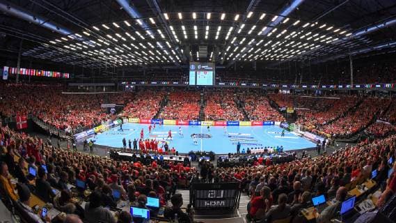 Handball WM, Dänemark - Tunesien HANDBALL - IHF WC, DEN vs TUN HERNING,DENMARK,12.JAN.19 - HANDBALL - IHF Men s World Championships, international match Länderspiel Denmark vs Tunisia. Image shows a scene of the match DEN against TUN in the sold out arena in Jyske Bank Boxen. GEPAxpictures xOliverxLerch