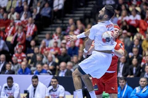 Handball WM, Dänemark - Tunesien Mikkel Hansen (24) of Denmark and Oussama Hosni (13) of Tunisia during the men s IHF Handball World Championship WM Weltmeisterschaft Group C match 18 between Denmark and Tunisia. Herning Denmark on Saturday Jan 12 2019 Herning Denmark, Denmark 