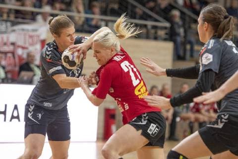Sophie Lütke SV Union Halle the most striking Wildcats player in the quarter finals SV Union Halle Neustadt Wildcats vs Bayer 04 Leverkusen Handball DHB Cup Season 2018 2019 Copyright xVIADATAx xHolgerxJohnx Halle Saale Sachsen Anhalt Germany
