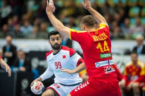 Handball WM 2019 preliminary round Group B Munich Olympic Hall Encounter Marzedonia Bahrain in picture Husain Al Sajjad Velko Markoski @Martin Hangen hangenfoto