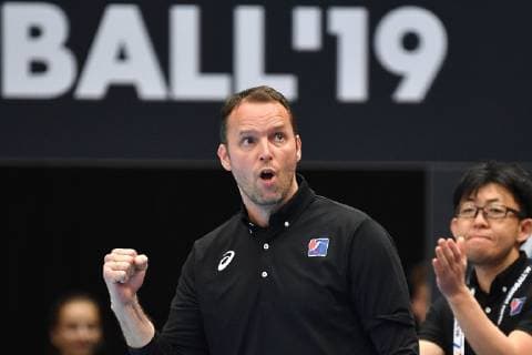 Dagur SIGURDSSON coach Japan gestures clenching the fist single frame cut individual motif half figure half figure preliminary round group B Croatia CRO Japan JPN on 13 01 2019 in Munich Germany Olympic Hall Handball World Championship 2019 from 10 01 27 01 2019 in Germany and Denmark