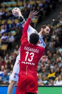 Munich Germany 13 January 2019 World Cup 2019 Men Group B Croatia vs Japan Damir Bicanic Croatia Kenya Kasahara Japan Munich Olympic Hall Bayern Germany